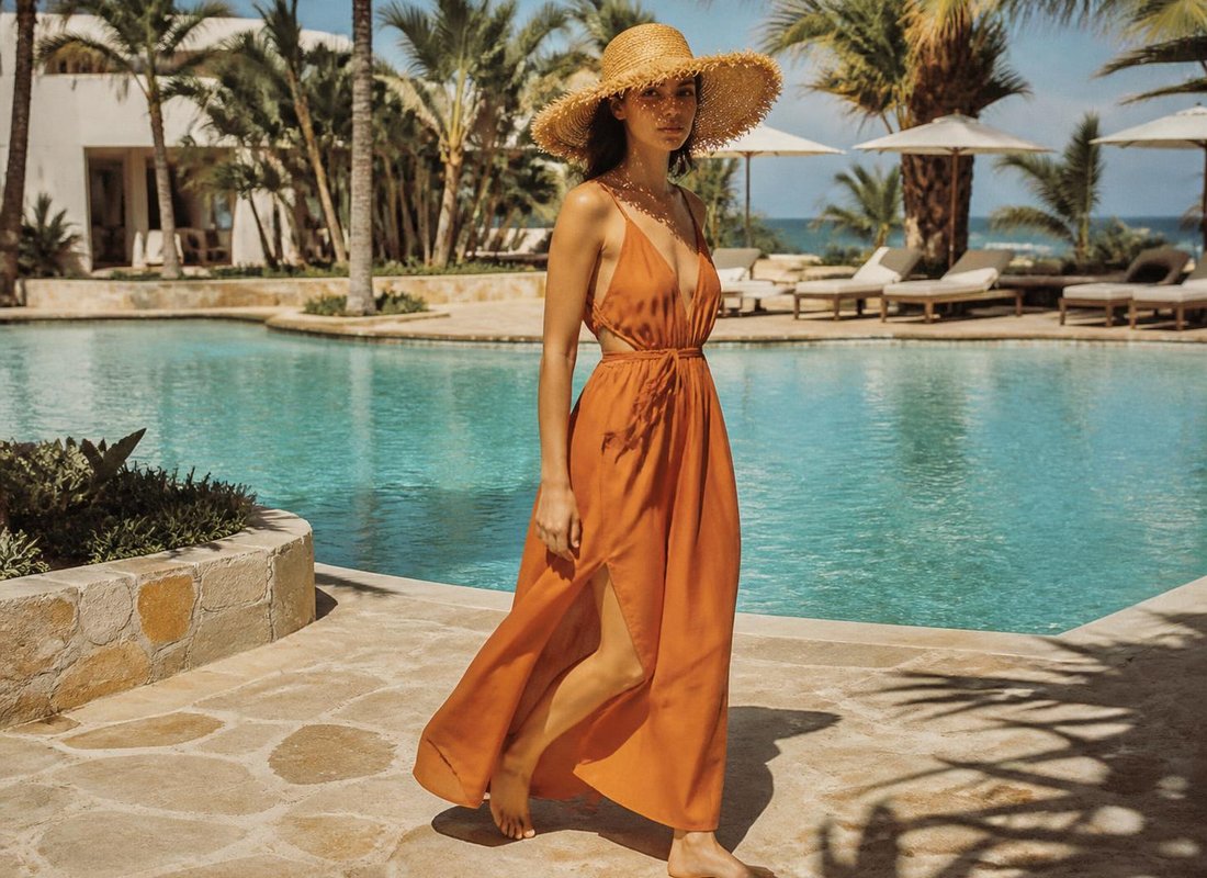 Resort-wear brand shoot on a pool deck